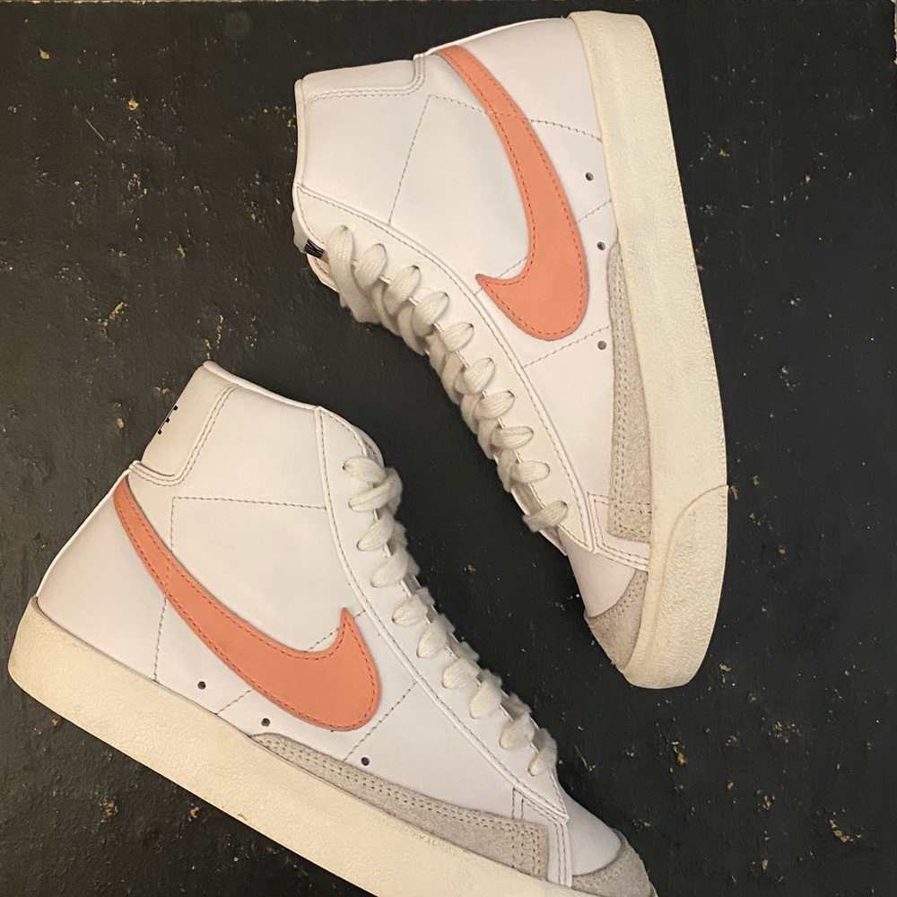 Women’s Nike Blazer Mid ‘77